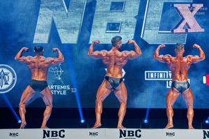 СLASSIC PHYSIQUE НОВИЧКИ